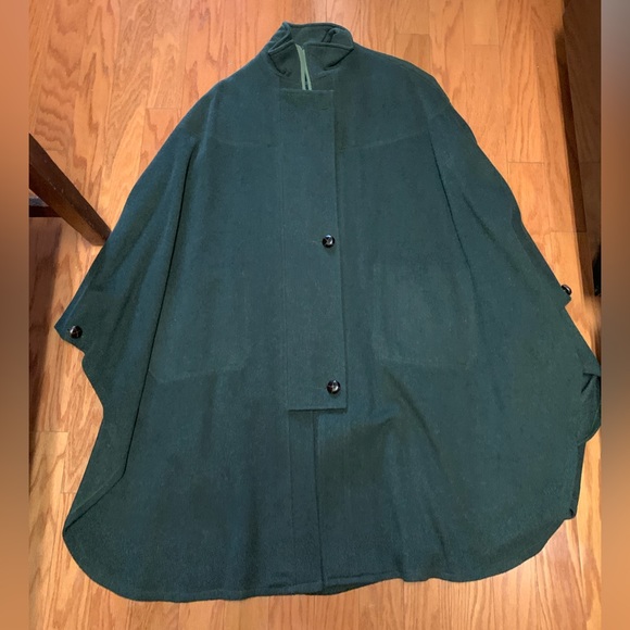 Vintage Wool HUCCLECOTE Ziller Loden Green Cape Made in England - Picture 1 of 16